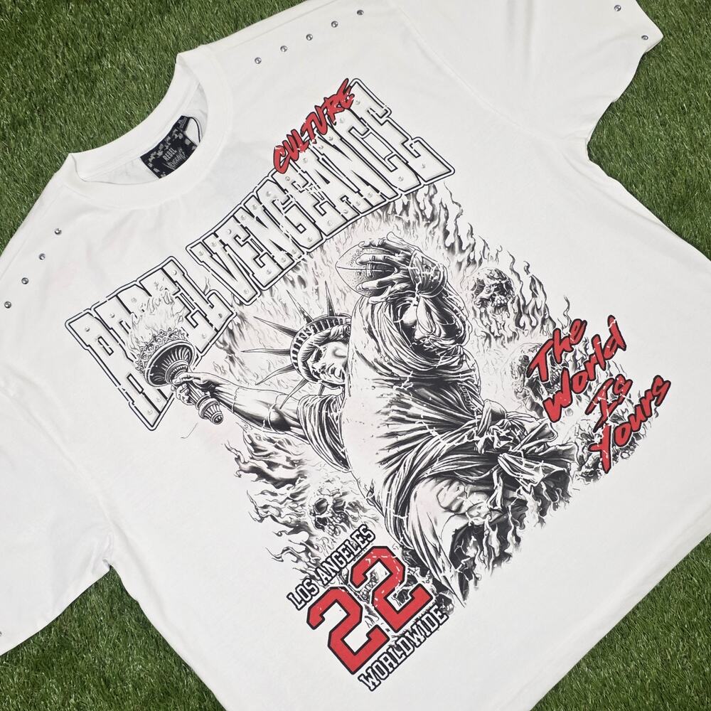 Rebel Vengeance Culture The World is Yours Oversized White Graphic Tee Sz XL New